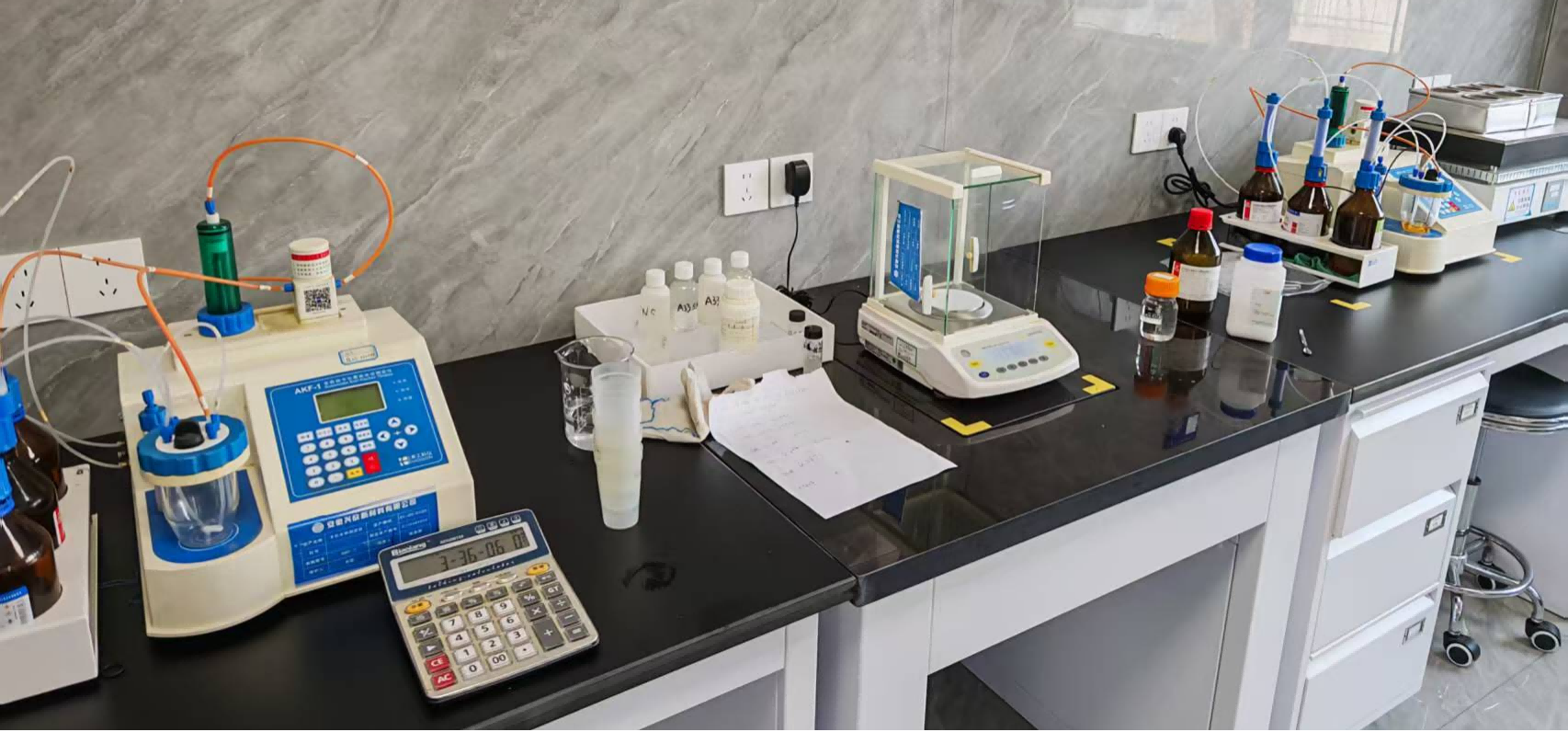 1744796403663119.png 1744796403663119.png